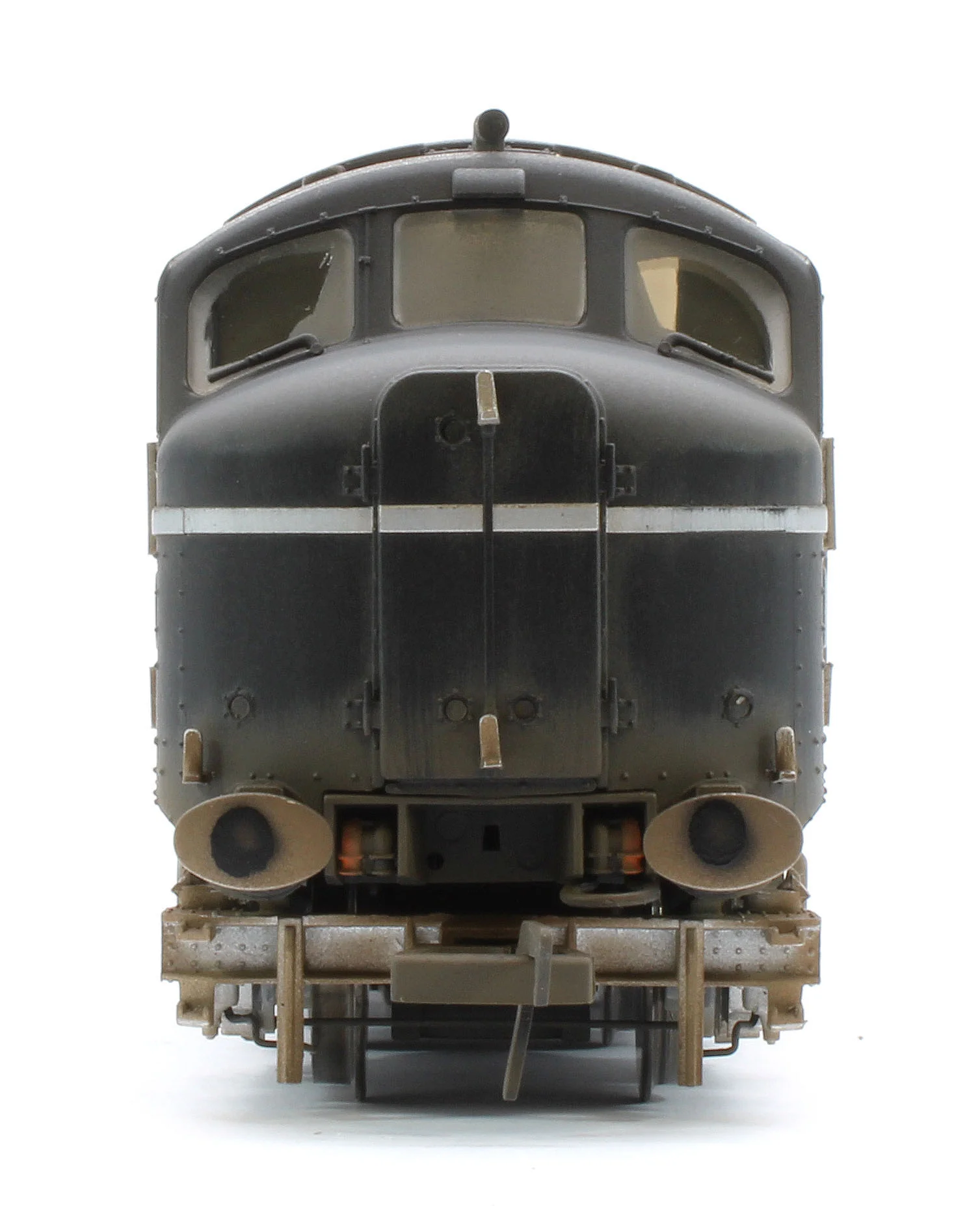 31-999ZW Bespoke Weathered LMS 10000 Black & Chrome With LMS Lettering Diesel Locomotive - Medium Weathered - Image 9