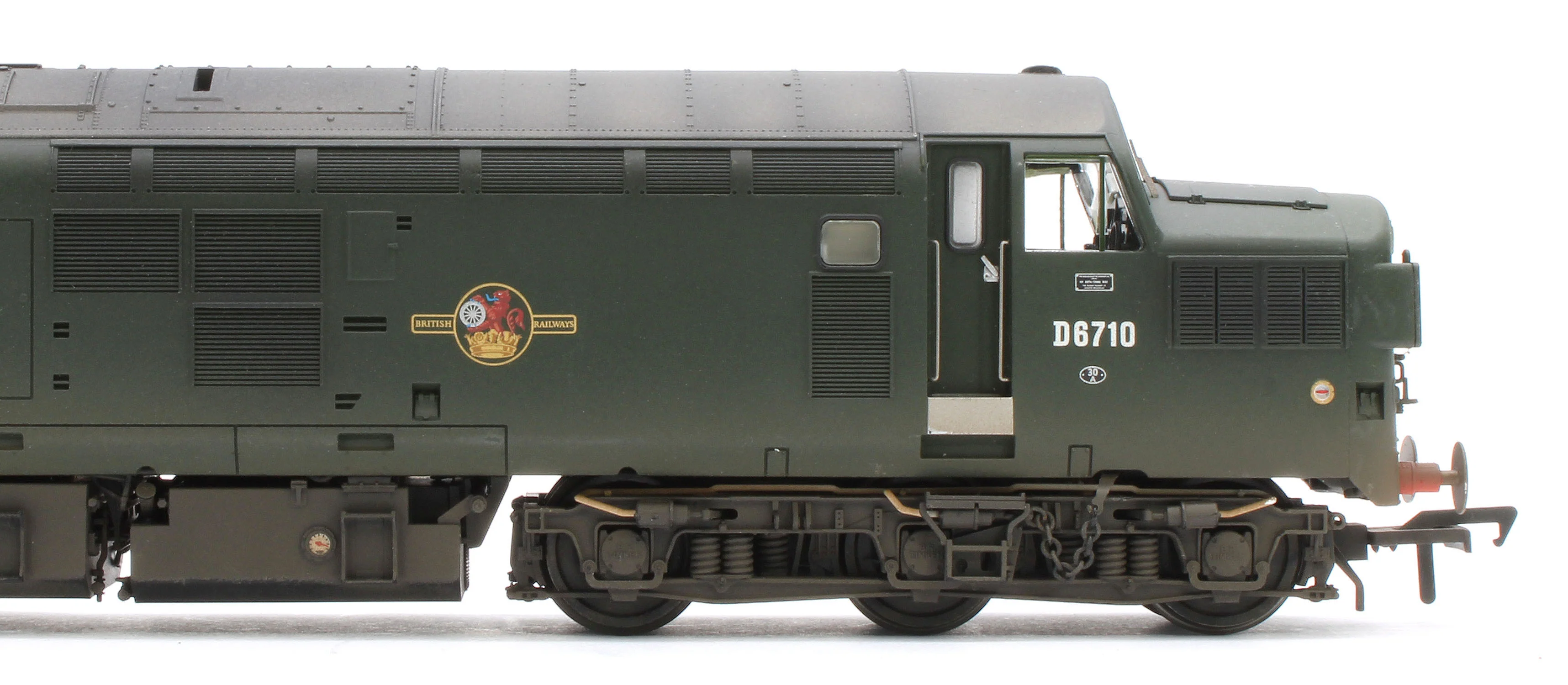 35-302W Bespoke Weathered Class 37/0 Split Headcode D6710 BR Green (Late Crest) Diesel Locomotive - Image 10
