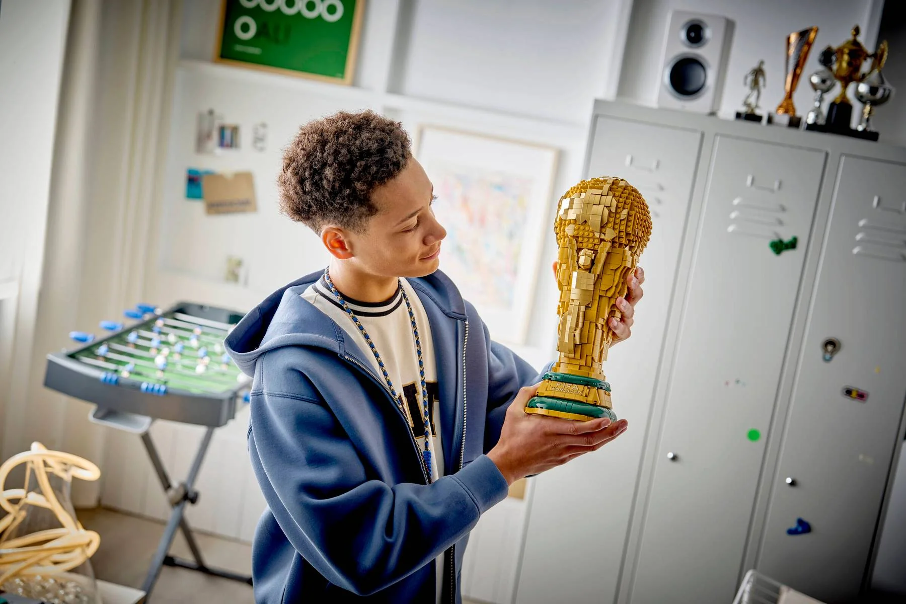 43020 Lego FIFA World Cup Official Trophy - Image 7