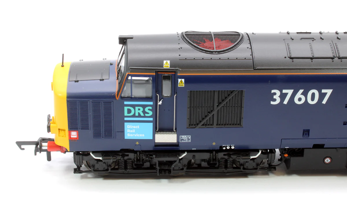 Class 37/6 37607 Original DRS Livery Diesel Locomotive - Image 6