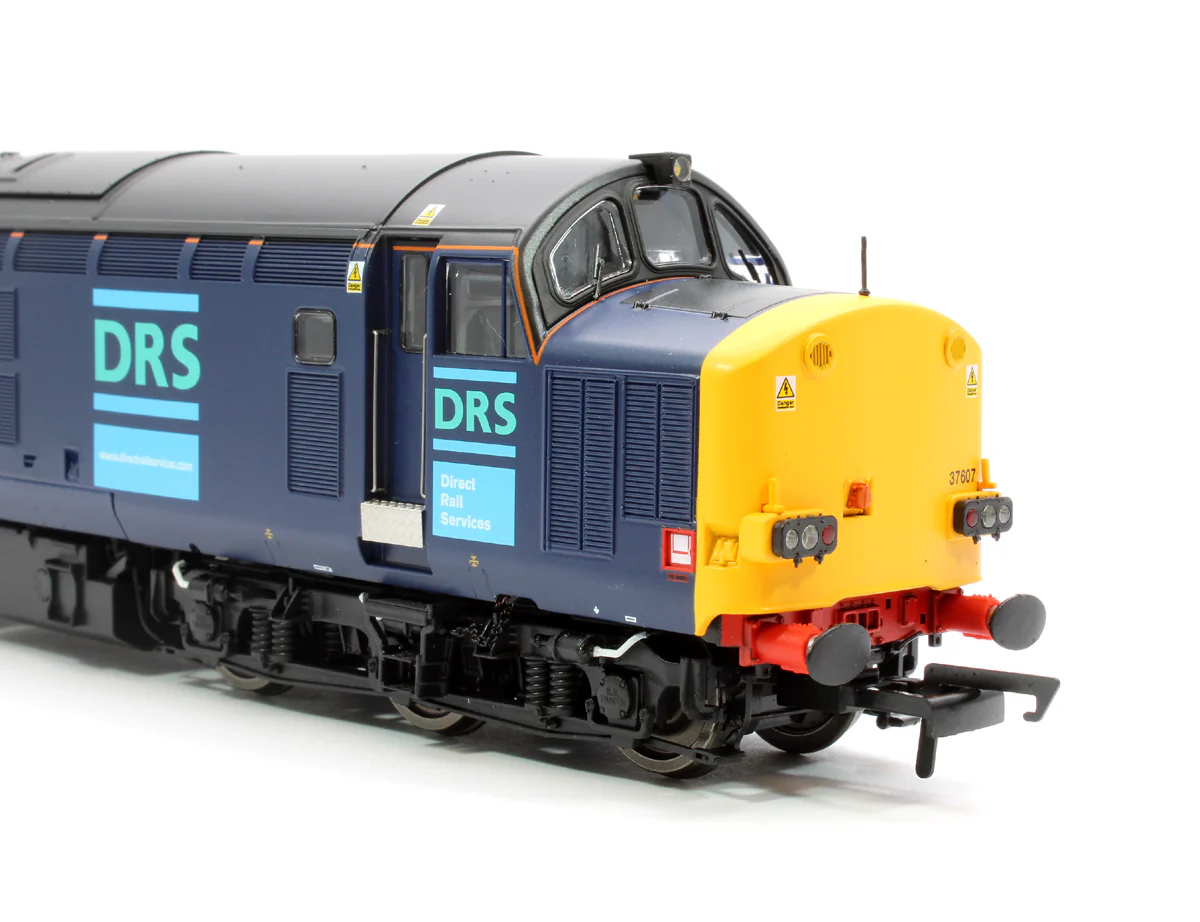 Class 37/6 37607 Original DRS Livery Diesel Locomotive - Image 9
