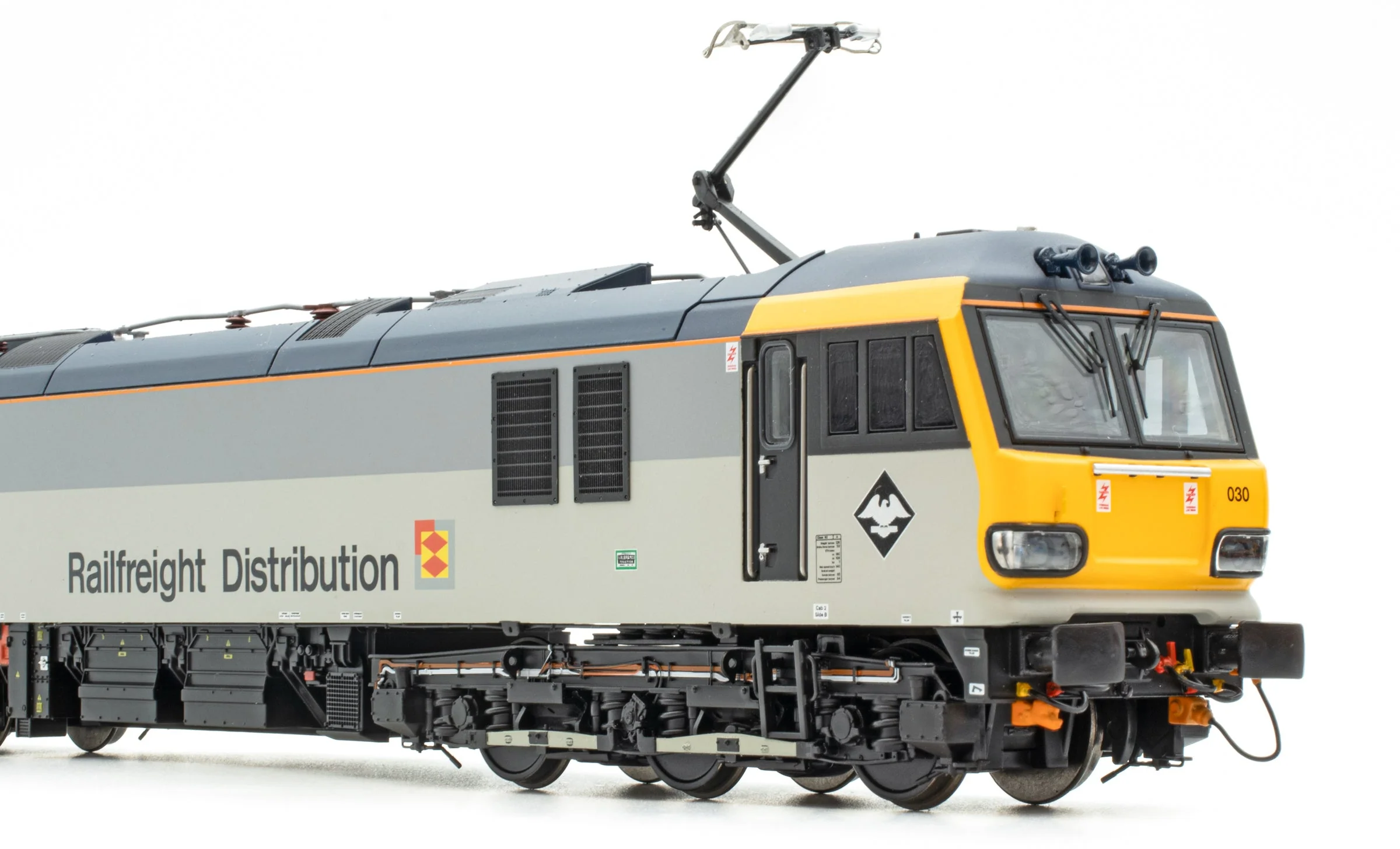 Class 92 RfD European No.92030 'Ashford' Electric Locomotive - DCC Fitted - Image 3