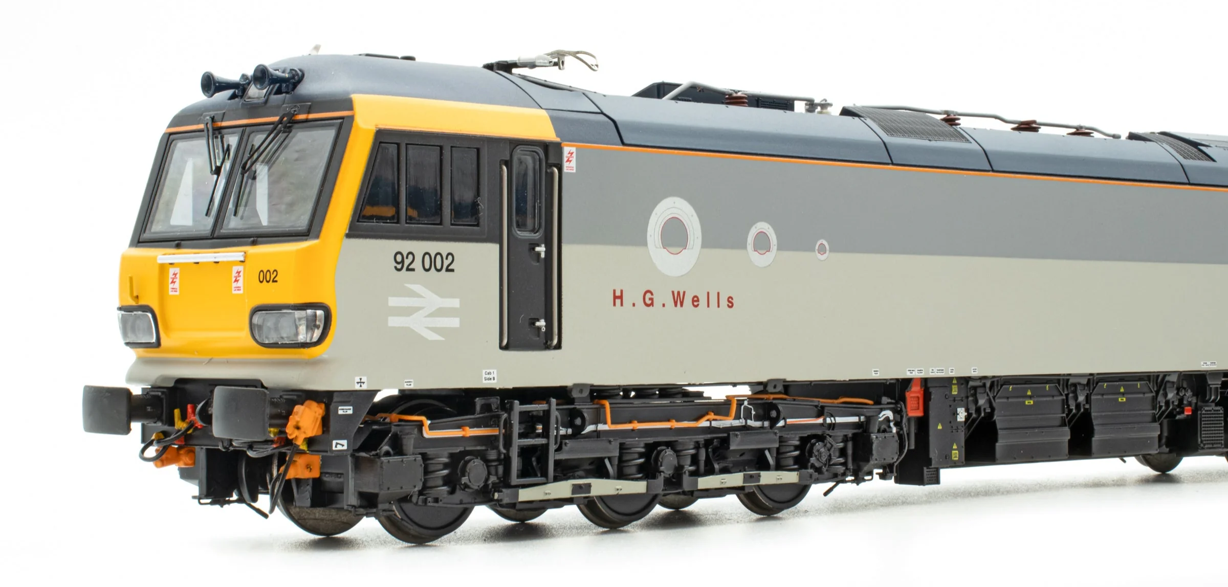 Class 92 Railfreight Grey No.92002 'H. G. Wells' Electric Locomotive - DCC Sound - Image 3