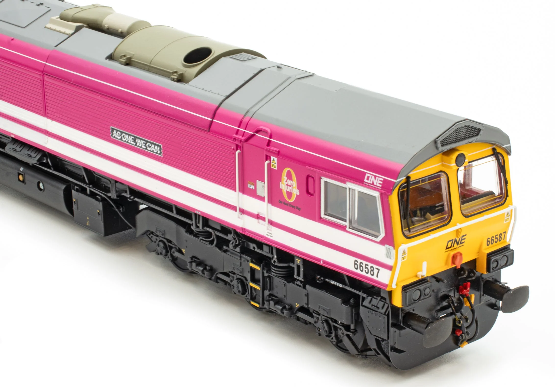 ACC3472-DCC Class 66 Freightliner (ONE) No.66587 Diesel Locomotive - DCC Sound - Image 4