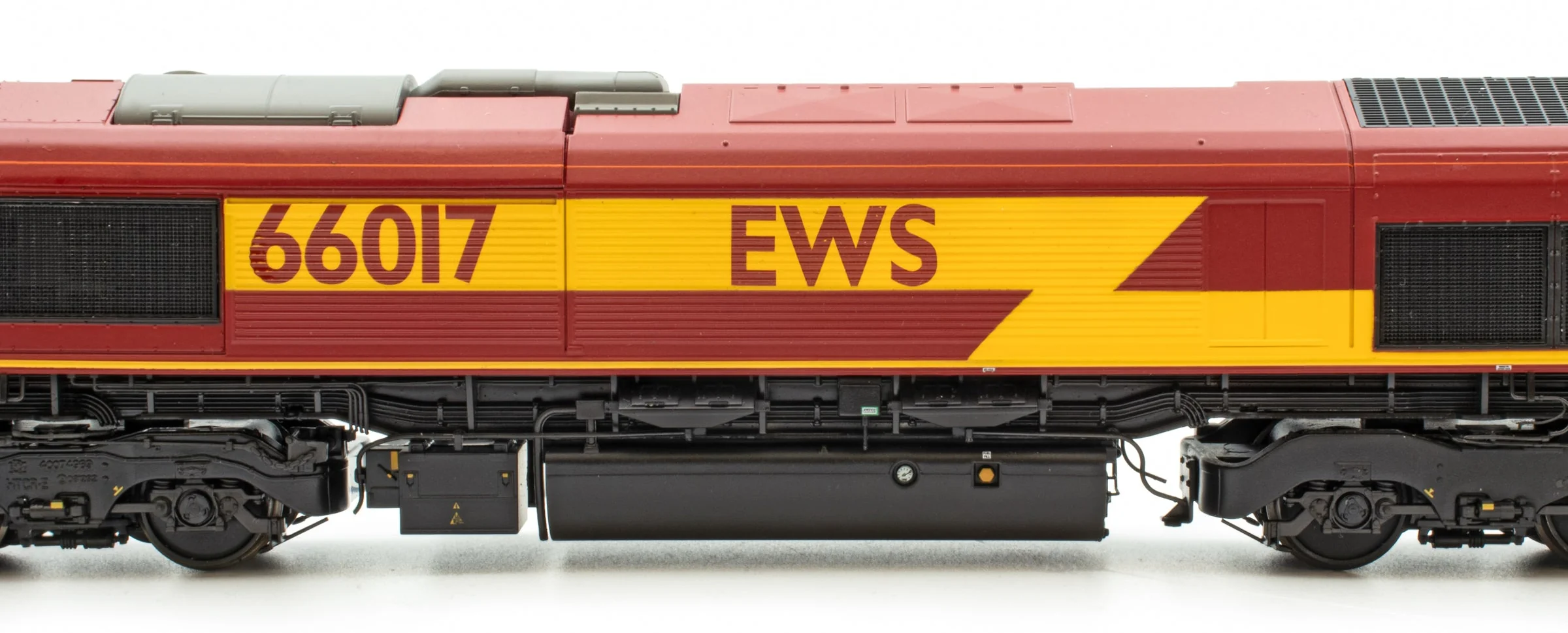 ACC3469-DCC Class 66 EWS No.66017 Diesel Locomotive - DCC Sound - Image 3