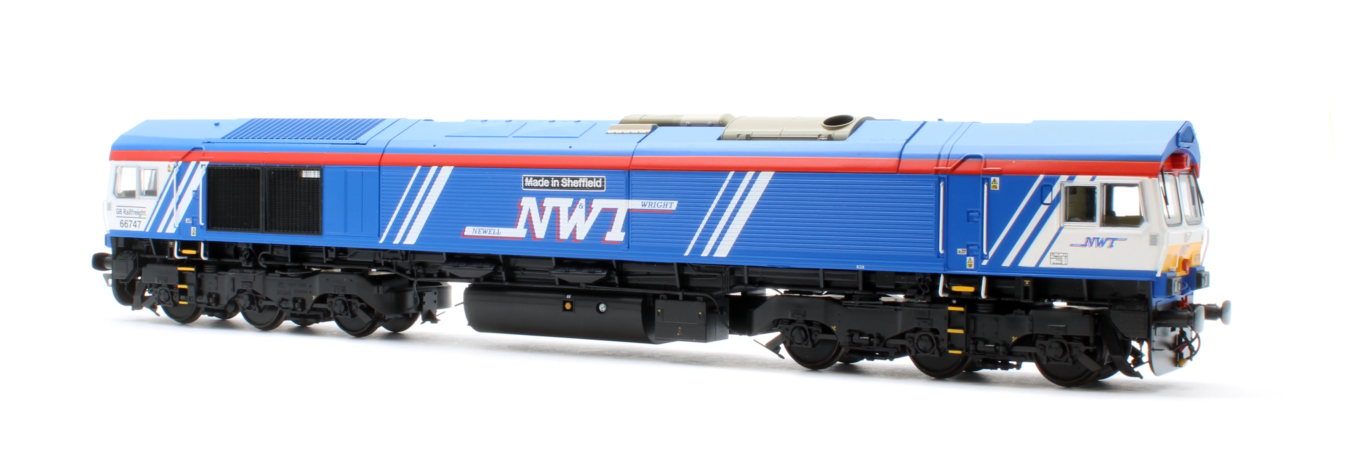 ACC3475-DCC Class 66 GBRF (Newell and Wright) No.66747 Diesel Locomotive - DCC Sound - Image 2