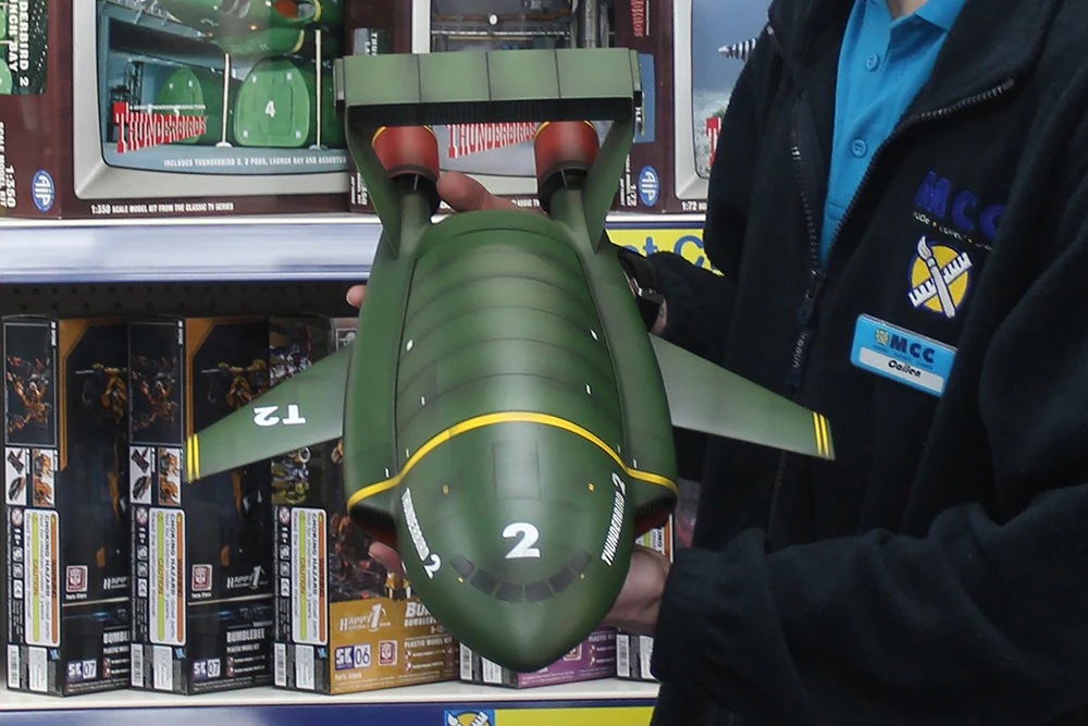 Thunderbird 2 With Firefly Model Kit - Image 13