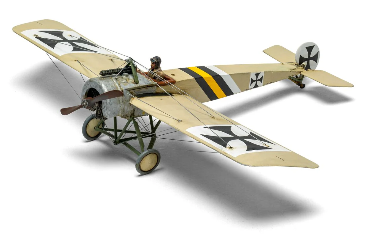 A01086 Fokker E.II Eindecker Model Kit - Image 2
