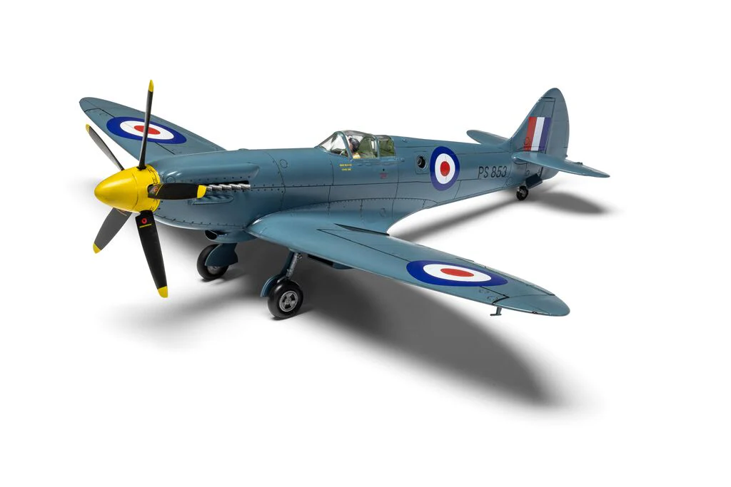 A05119A Supermarine Spitfire PR.XIX Model Kit - Image 3