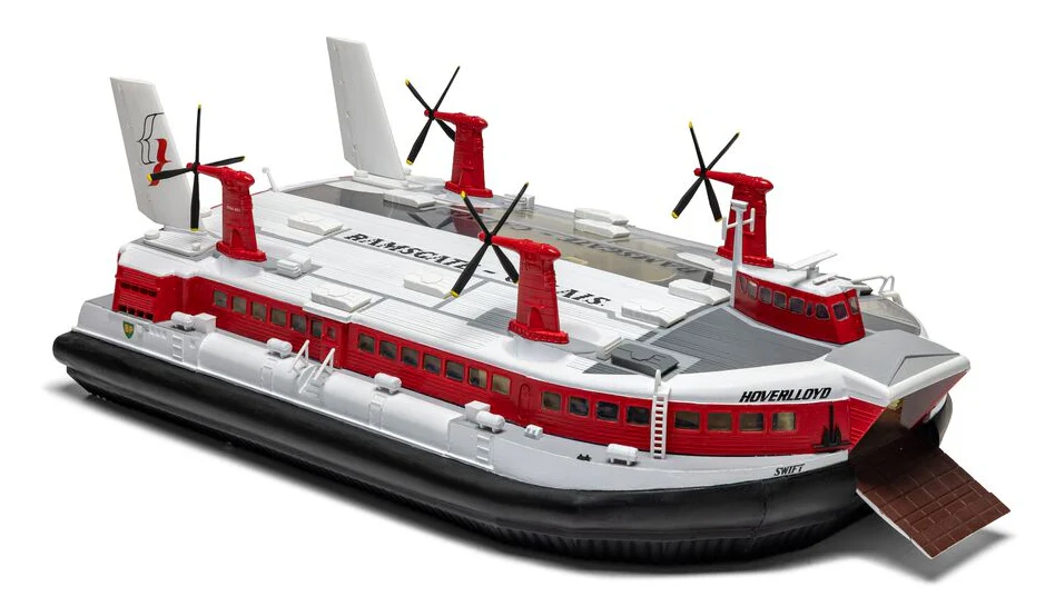 SR.N4 Hovercraft Model Kit