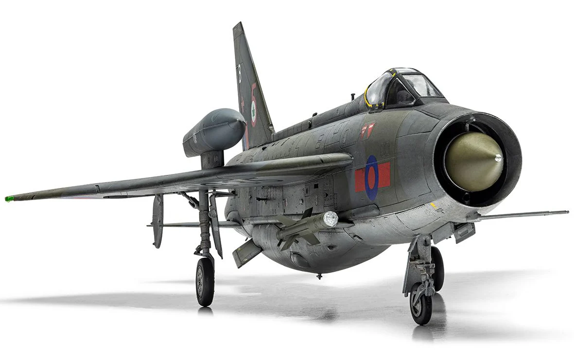 English Electric Lightning F.6 Model Kit - Image 2