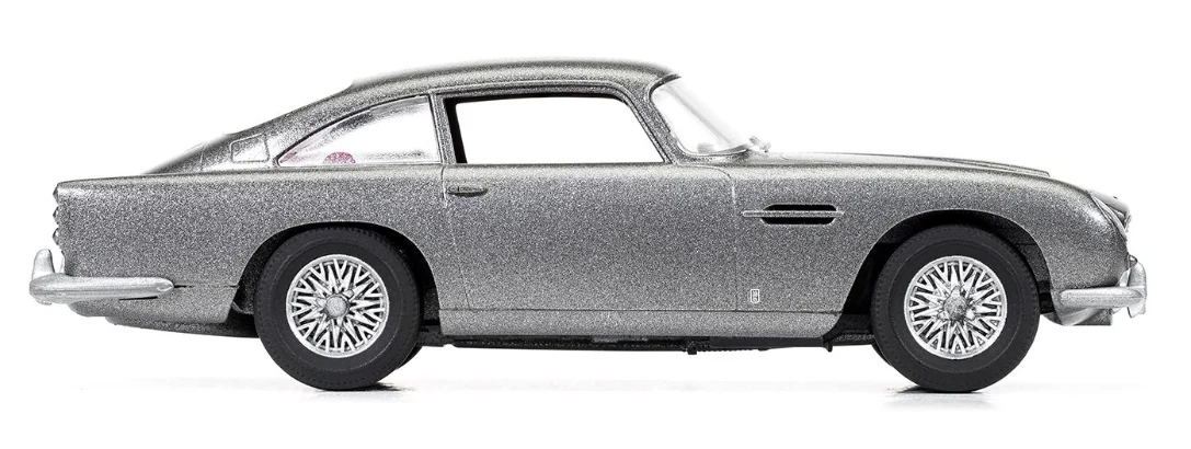 A55011 Starter Set - Aston Martin DB5 Model Kit - Image 6