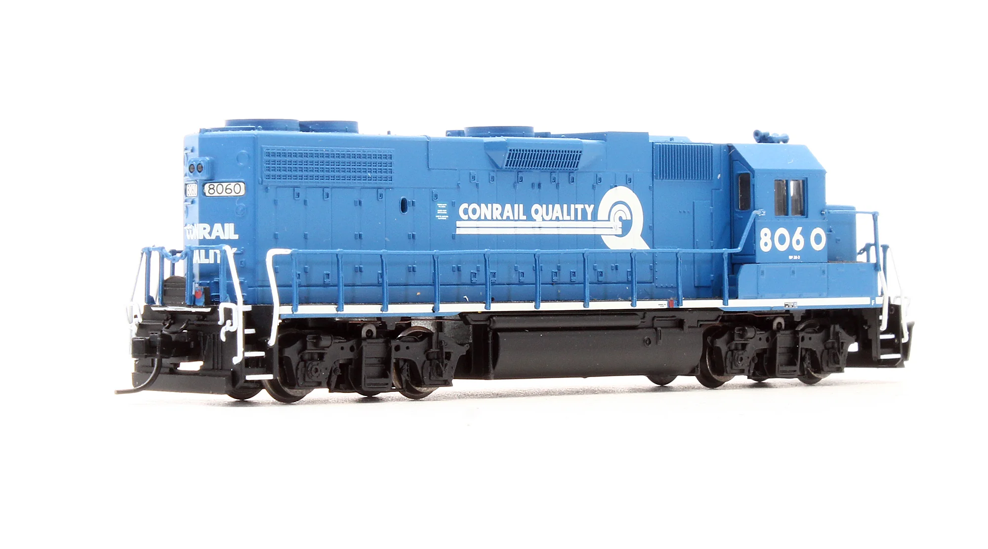 Pre-Owned 40 002 270 GP38-2 Diesel Locomotive Conrail Quality - Road #8060 - Image 2
