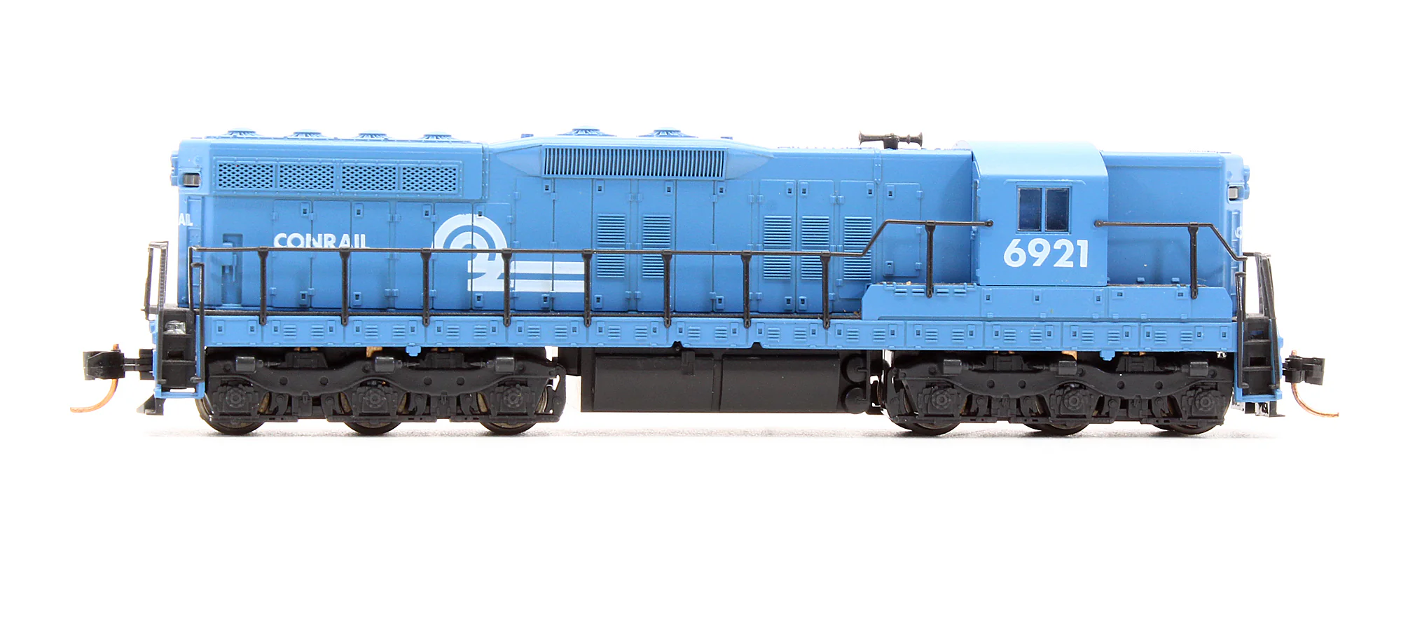 Pre-Owned 4530 SDS9 Diesel Locomotive Conrail - Road #6921 - Image 3