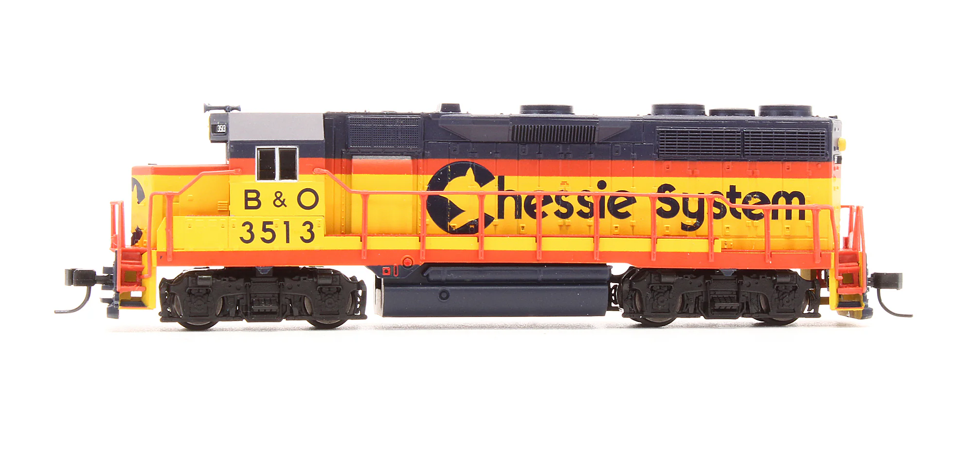 Pre-Owned 46557 GP35 Diesel Locomotive Chessie System (B&O) - Road #3513 - Image 4