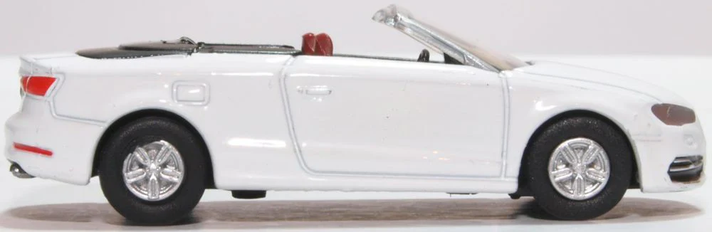 76S3001 Audi S3 Cabriolet Glacier White - Image 2