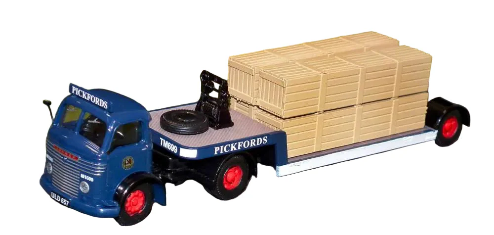 Commer QX Low Loader - Pickfords (ULD 657) c/w Packing Cases Load