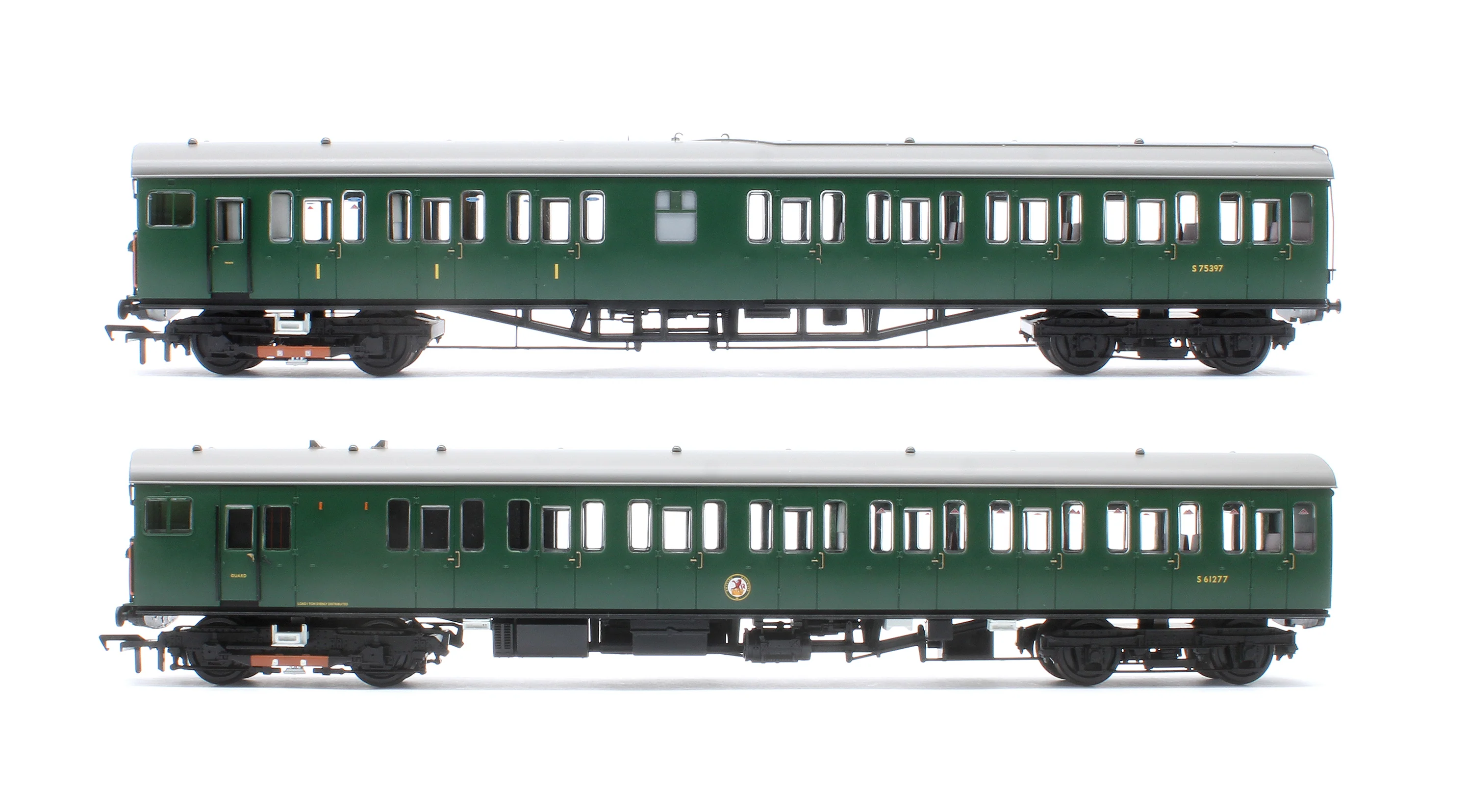 Class 414 2-HAP 2-Car EMU 6079 BR (SR) Green (Small Yellow Panels) - Image 12