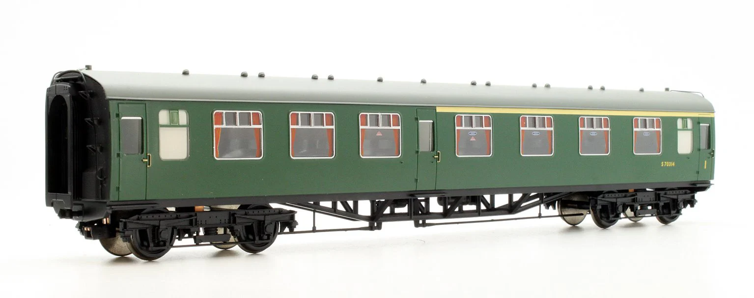 Pre-Owned 31-426B Class 411 4CEP 4 Car EMU 7122 BR(SR) Green Small Yellow Warning Panel - Image 4