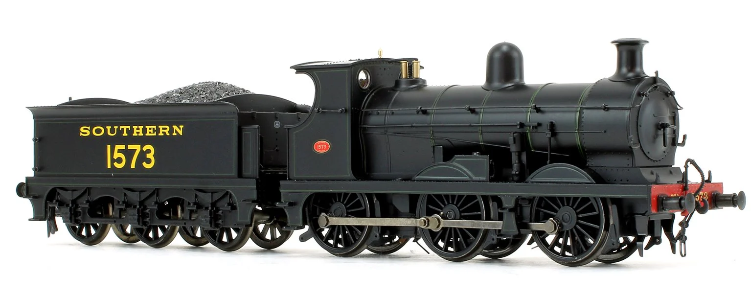 Pre-Owned 31-464A SECR C Class Southern Railway Lined Black 0-6-0 Steam Locomotive - No.1573 - DCC Fitted - Image 2