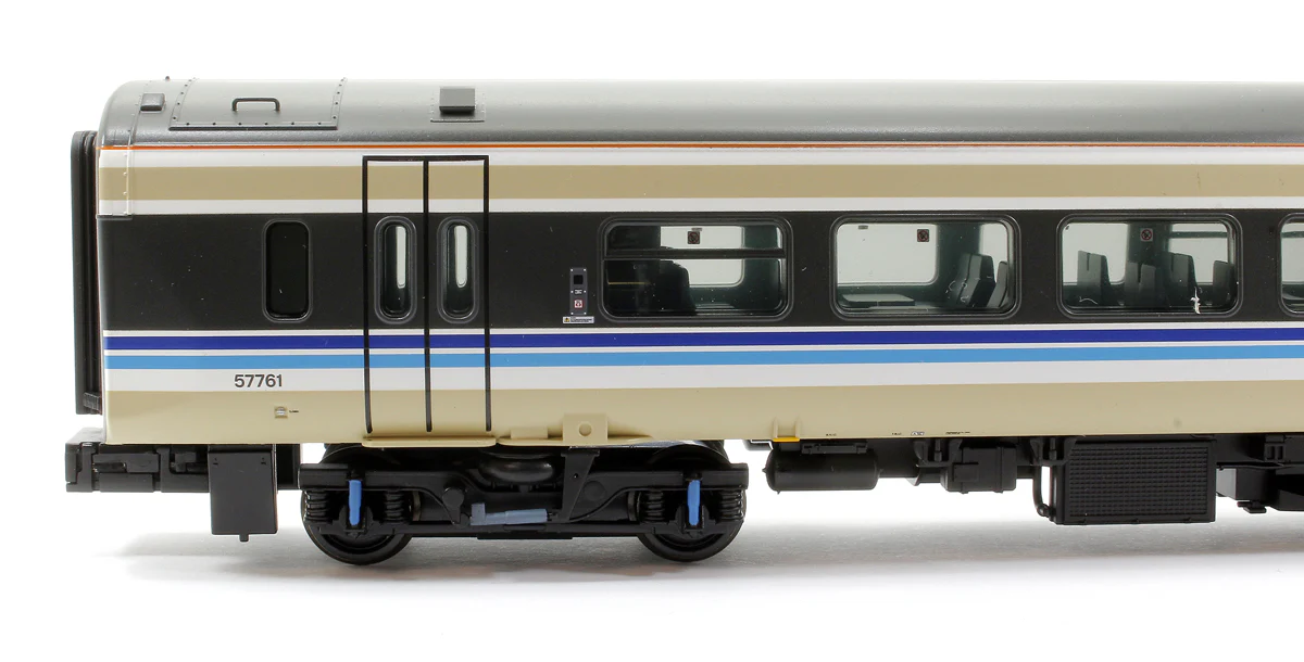 31-496 Class 158 2-Car DMU 158761 BR Provincial (Express) - Image 8