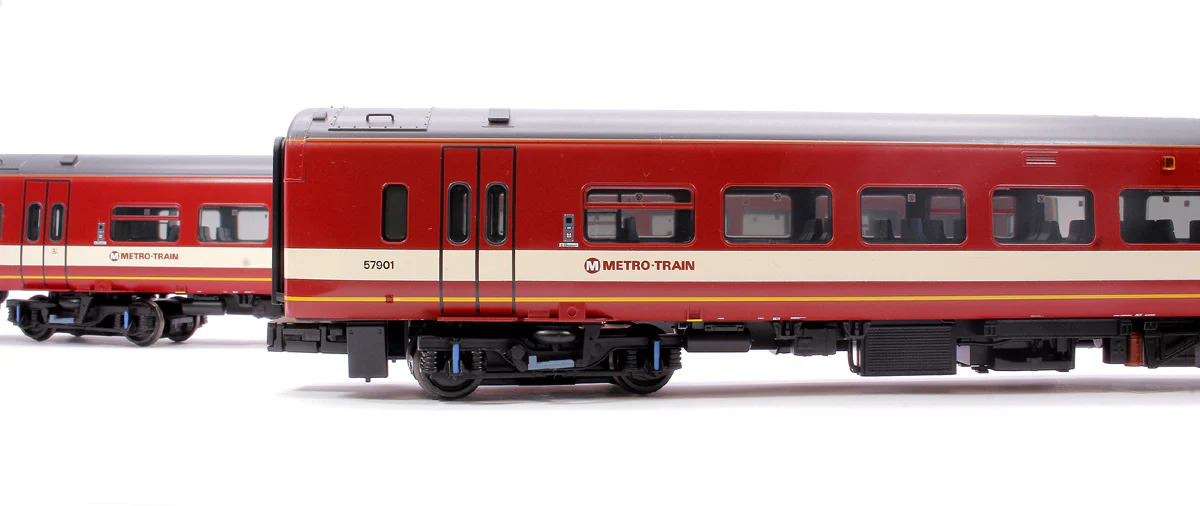 Class 158 2-Car DMU 158901 BR WYPTE Metro DCC SOUND - Image 9