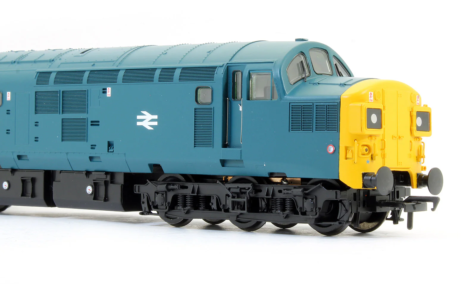 Pre-Owned 32-781B Class 37/0 37041 BR Blue Diesel Locomotive - DCC Fitted - Image 4