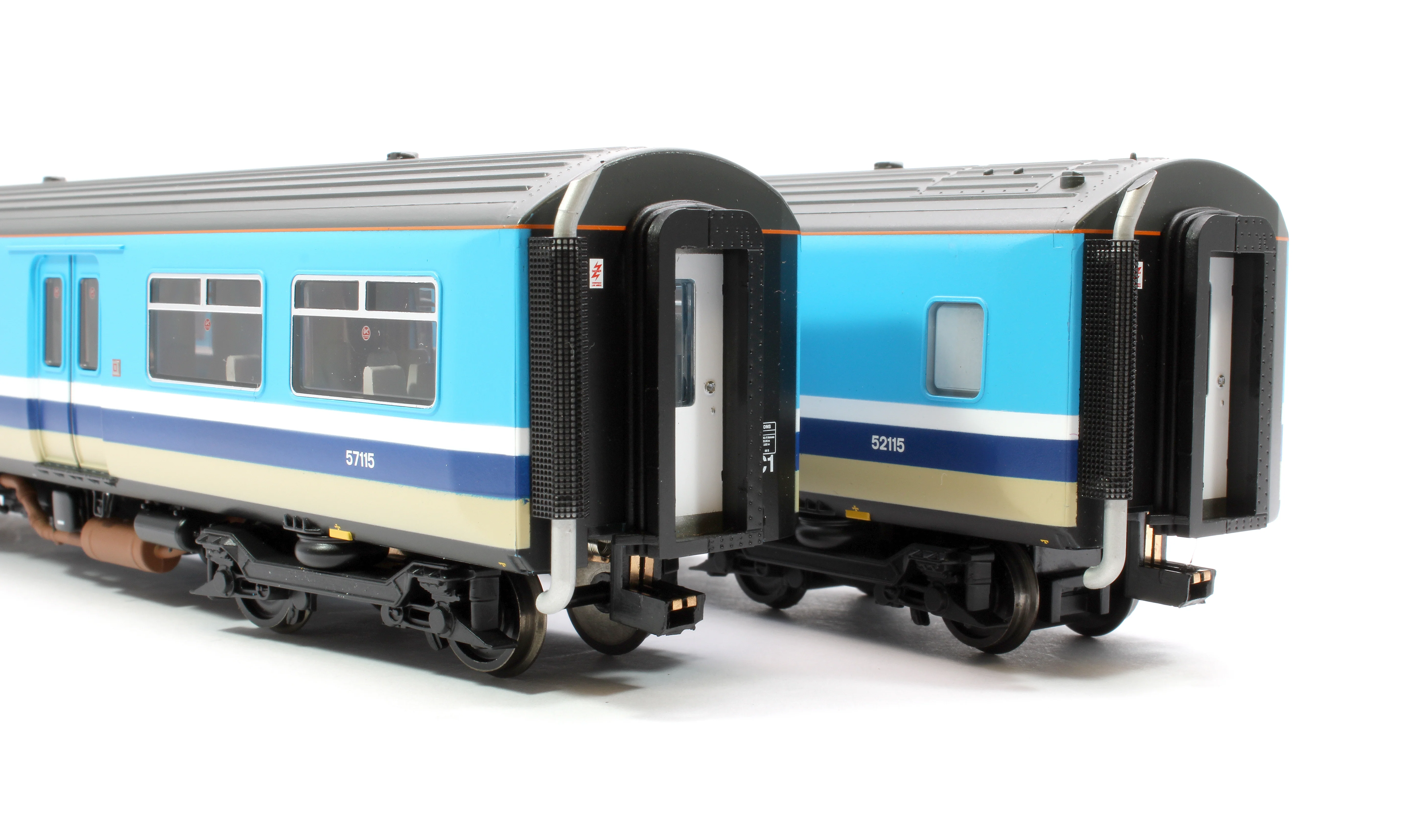 Class 150/1 2-Car DMU 150115 BR Provincial (Original) - DCC Ready - Image 9