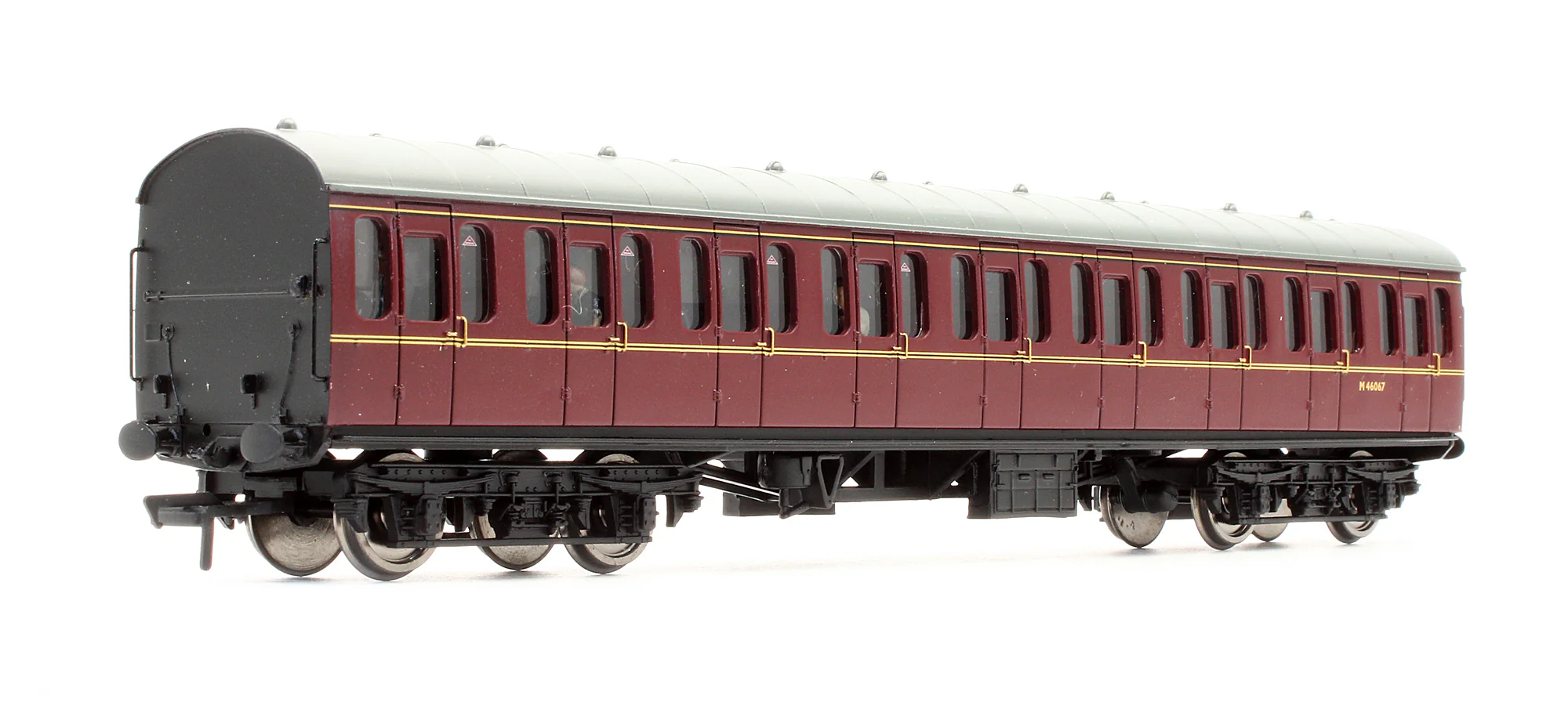 Pre-Owned 34-604C BR MK1 Suburban Open Coach BR Lined Maroon - (With Fitted Passenger Figures) 'M46067'