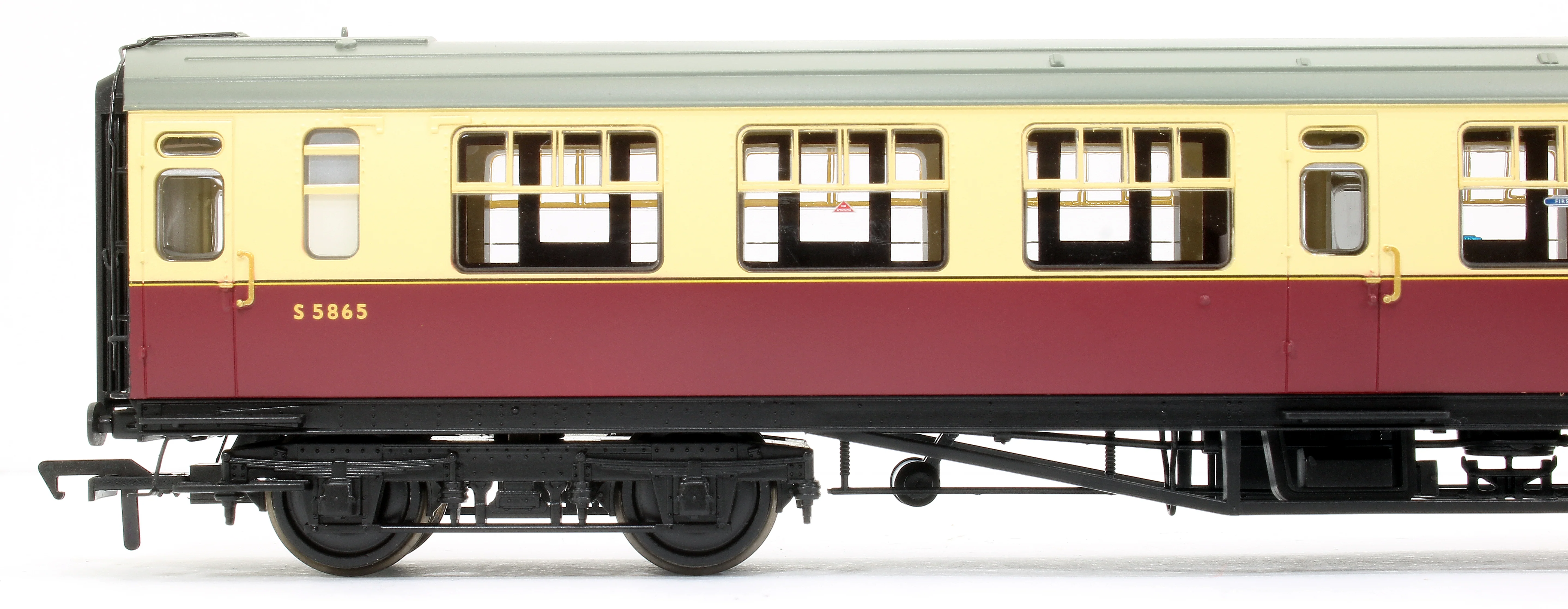 SR Bulleid Composite Corridor 15'' Vents BR Crimson & Cream No.S5865 - Image 4