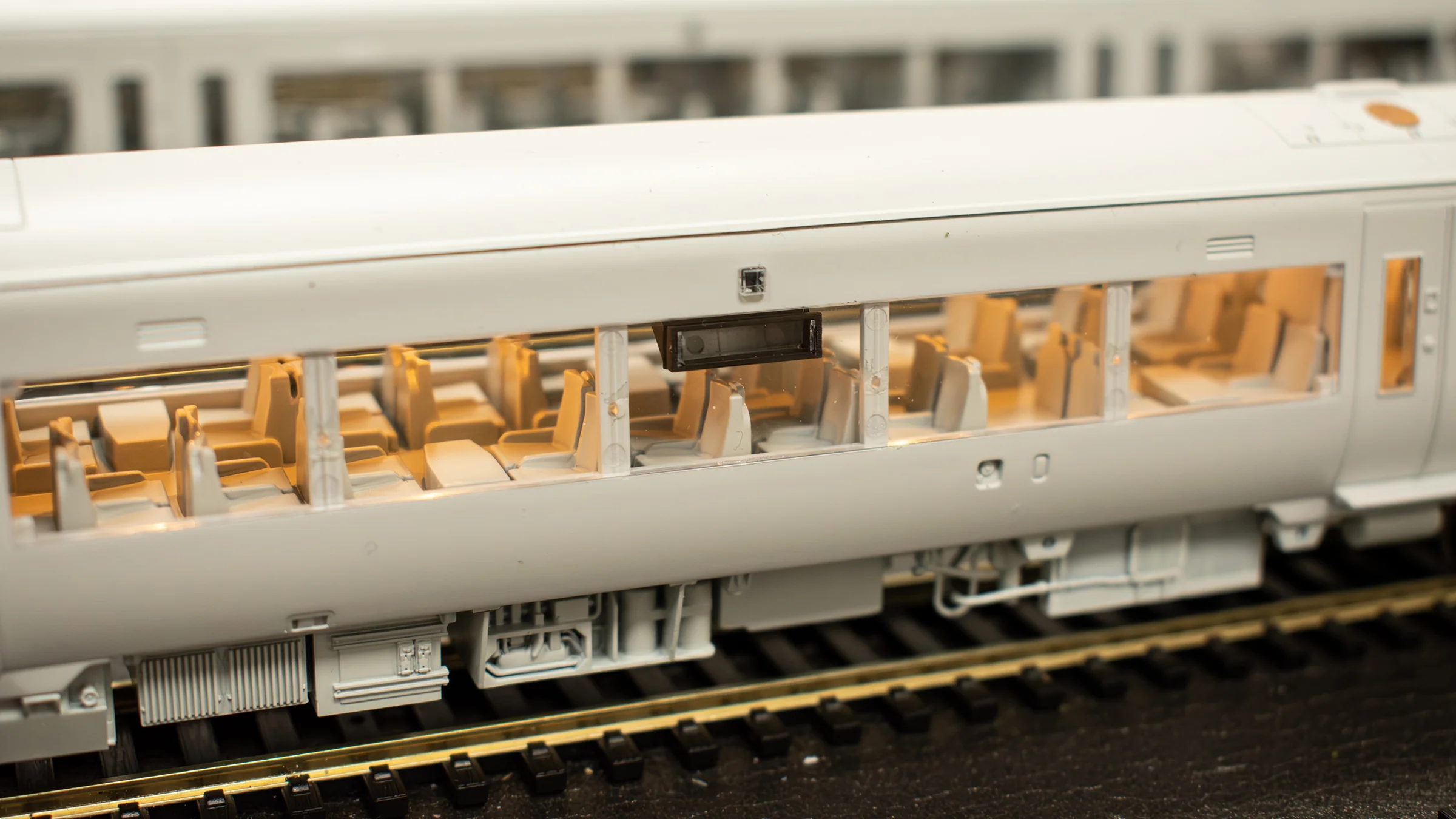 35-601SF Class 170/1 2-Car DMU 170114 Midland Mainline - DCC Sound - Image 25