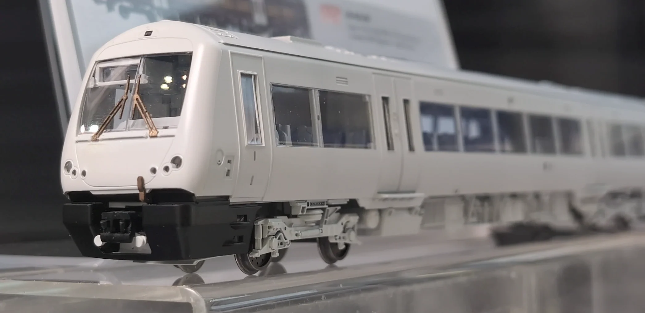 35-602SF Class 170/1 2-Car DMU 170111 Cross Country - DCC Sound - Image 3