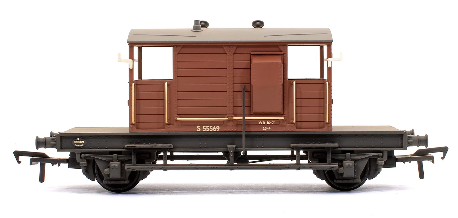 SR 25T 'Pill Box' Brake Van Right-Hand Duckets BR Bauxite (Early) 55569 - Weathered - Image 4