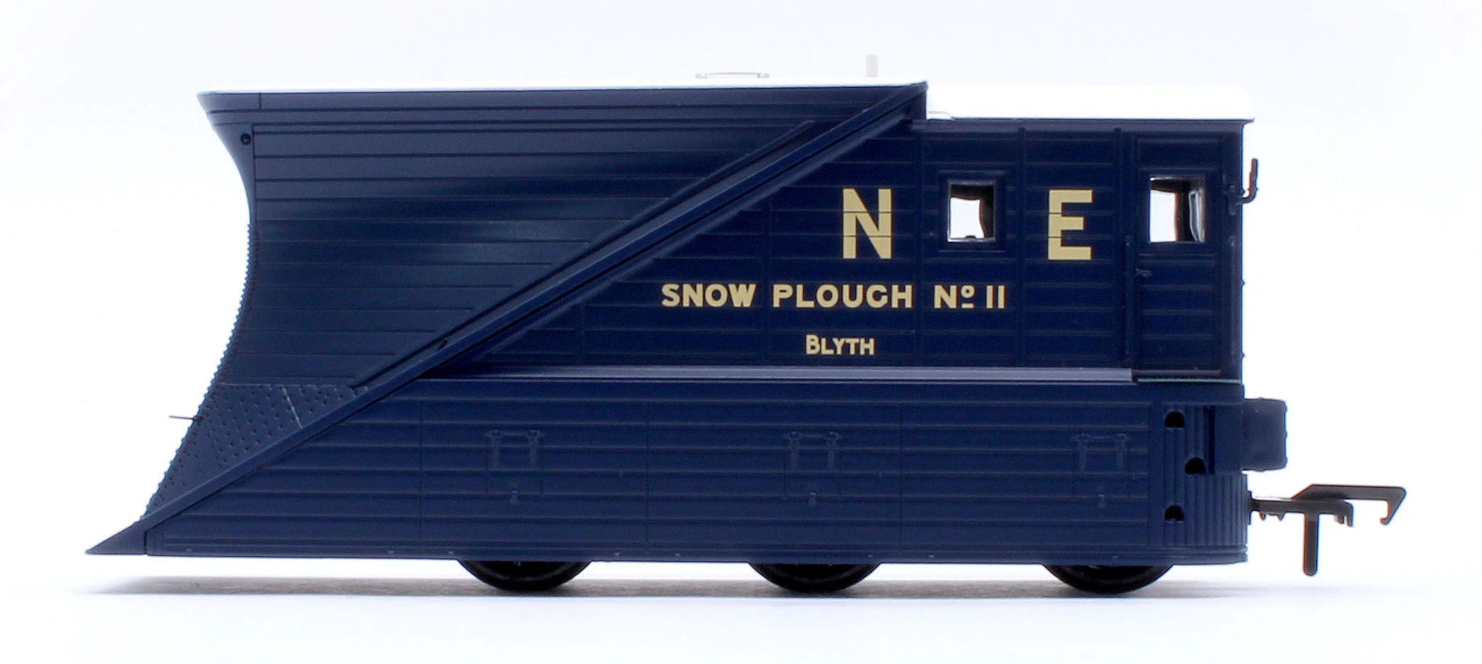 Pair of 2 NER Snowploughs 11 & 12 LNER Blue - Image 3