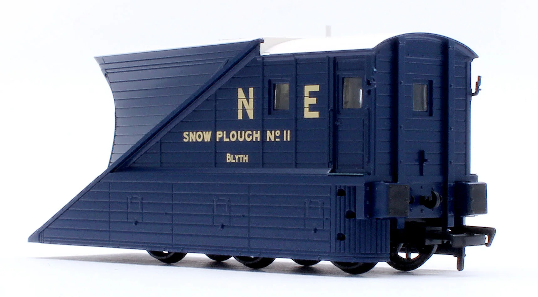 Pair of 2 NER Snowploughs 11 & 12 LNER Blue - Image 4