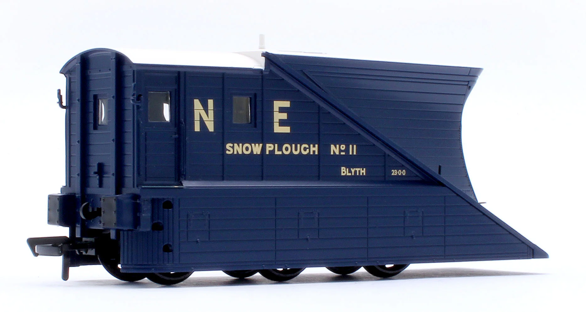 Pair of 2 NER Snowploughs 11 & 12 LNER Blue - Image 6