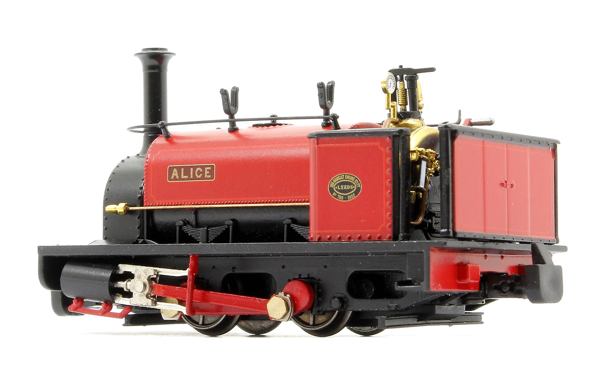 391-050 Quarry Hunslet 0-4-0 'Alice' in Dinorwic Quarry Red livery - Image 2