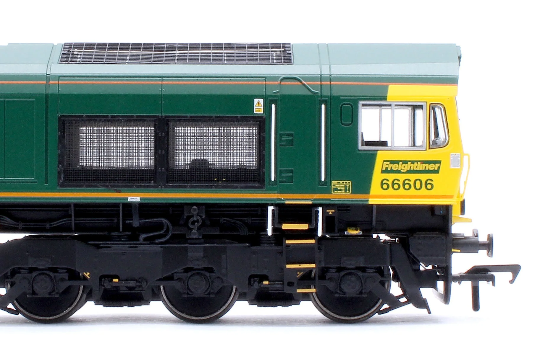 Pre-Owned 50-002 Class 66/6 66606 Freightliner Green Diesel Locomotive - Image 8