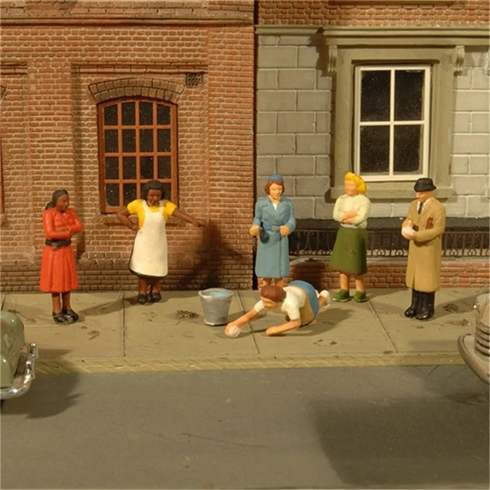 33117 Sidewalk People (6/Pack)