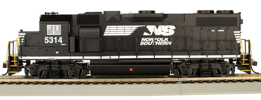 GP38-2 - Norfolk Southern #5314 (Thoroughbred) Diesel Locomotives - Image 2