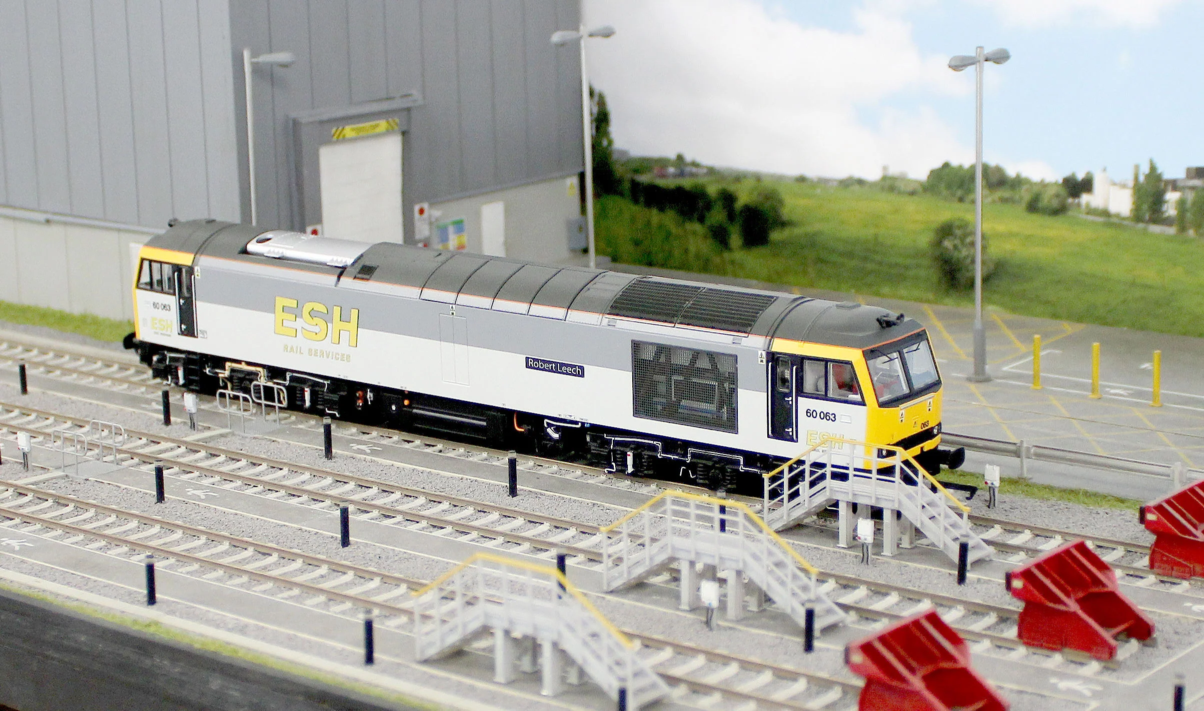 Bespoke Class 60 60063 'Robert Leech' ESH Rail Services Grey Diesel Locomotive - DCC Sound - Expert Rails Bespoke Re-livery - Image 17