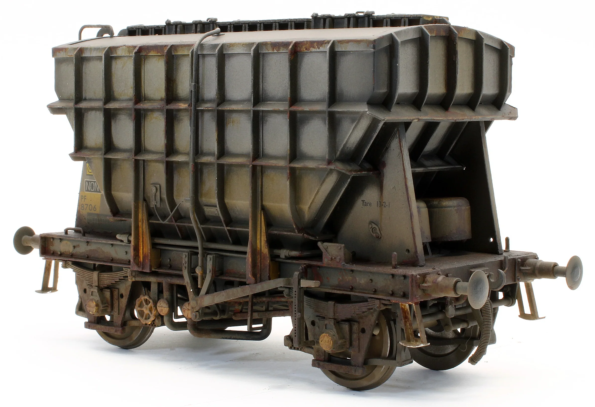 Bespoke Weathered Presflo Wagon Plain Grey 8706 (TOPS) - Deluxe Finish - Image 4