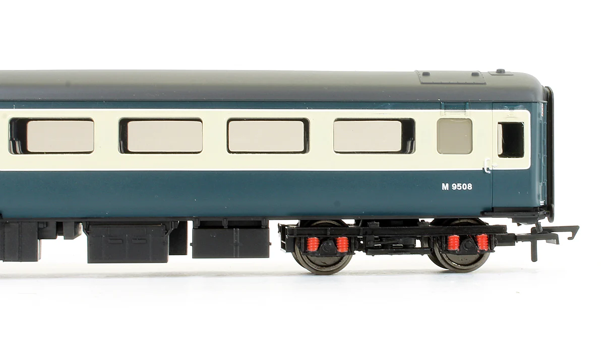 BR Blue Grey MK2E Brake Open Standard Coach 'M9508' - Image 3