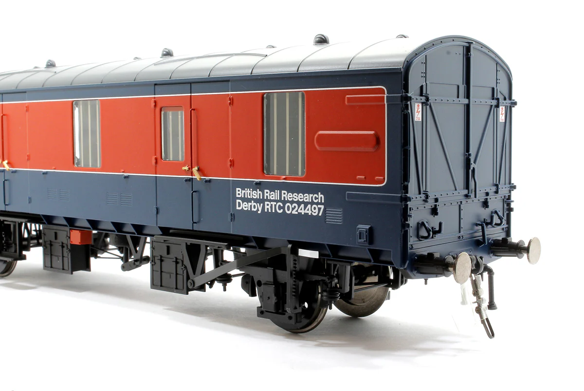 BR Mk1 CCT Research Department Red and Blue #024497 - Image 4