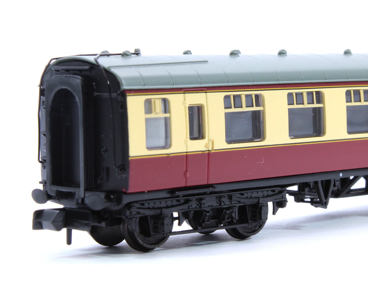 374-060E BR Mk1 SK Second Corridor BR Crimson & Cream No.24172 - Image 5