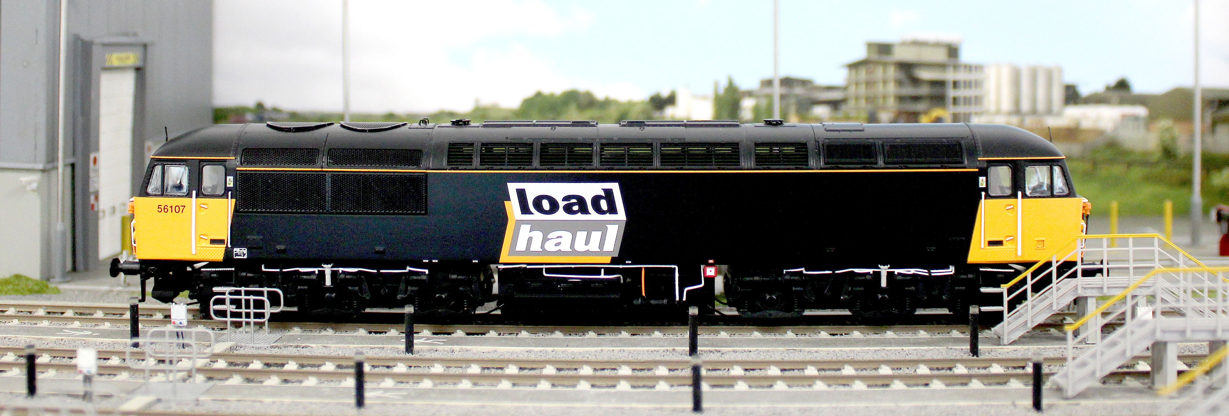 CM - 56107 - LH SF Class 56 Loadhaul No.56107 Diesel Locomotive - DCC Sound - Image 8