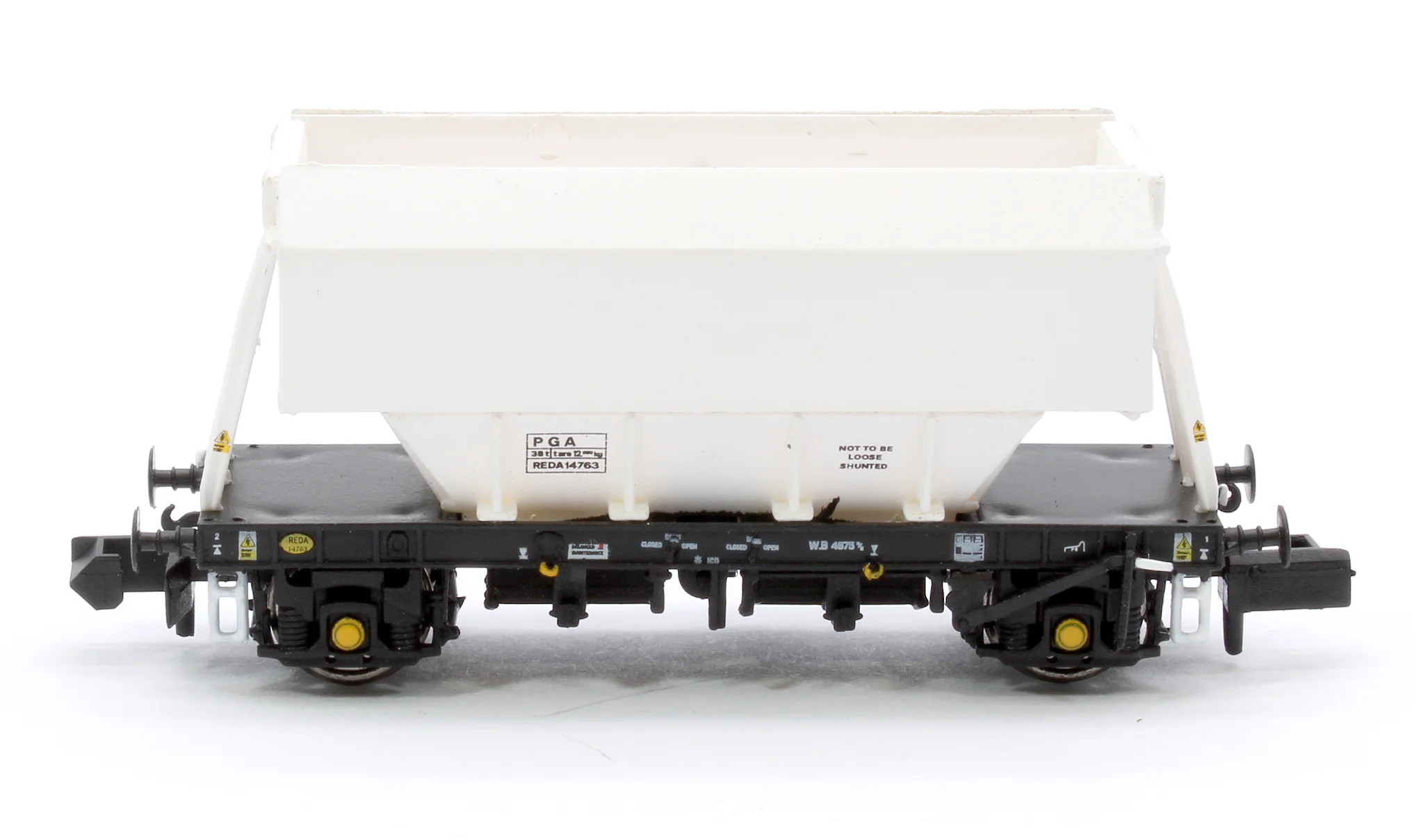 CM PG012 N (PW) TP (A) Set of 3 PGA 51T Hopper Wagons (Plain White) - Image 8
