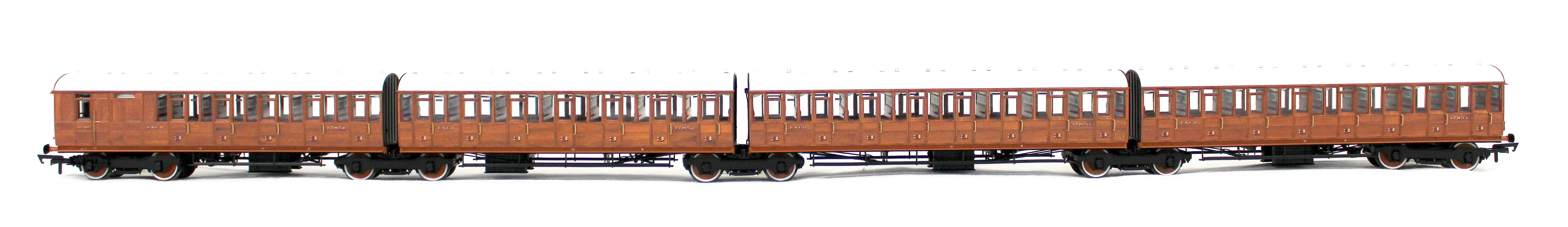 C2000A Quad Art Set No. 90A LNER Teak 4 Coach Pack - Image 2