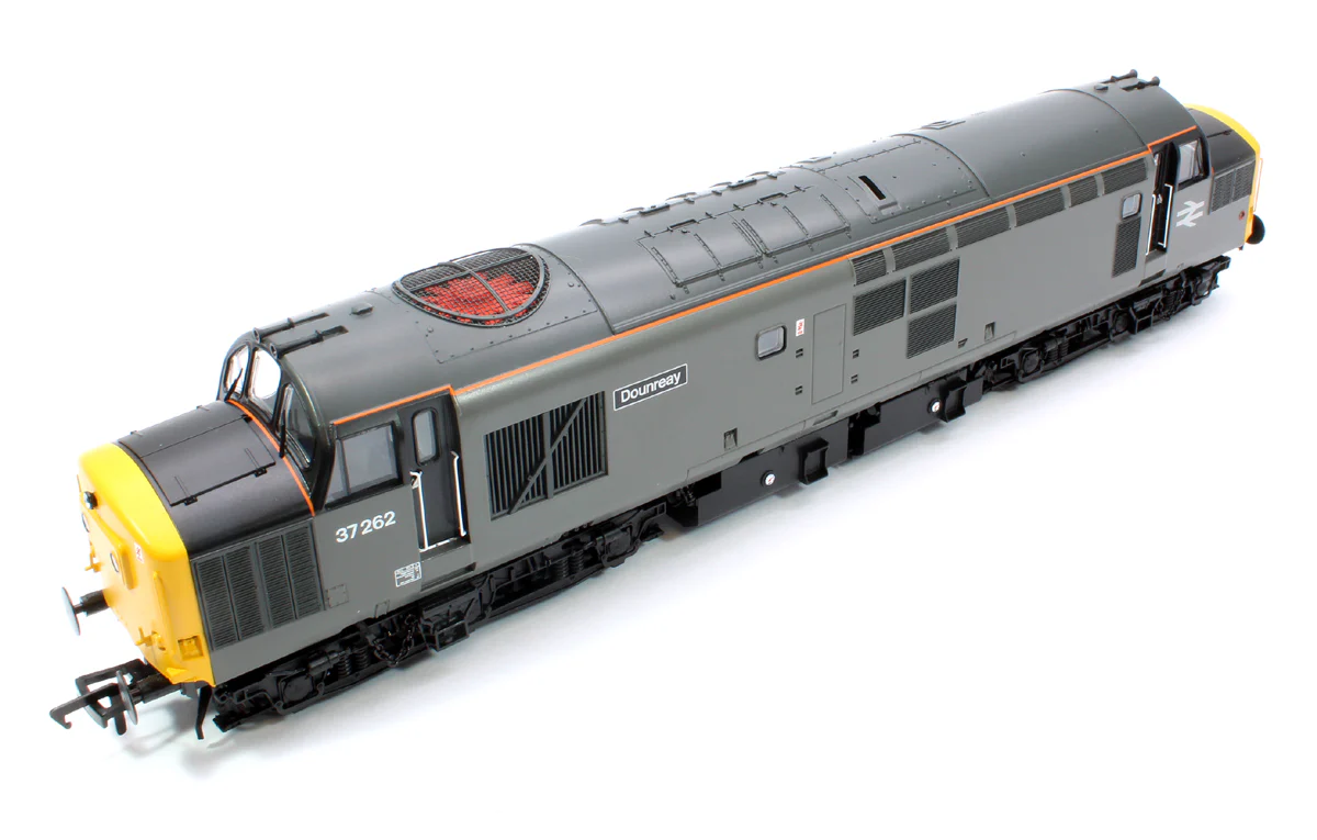 Class 37/0 Centre Headcode 37262 'Dounreay' BR Engineers Grey Diesel Locomotive - DCC Sound - Image 13