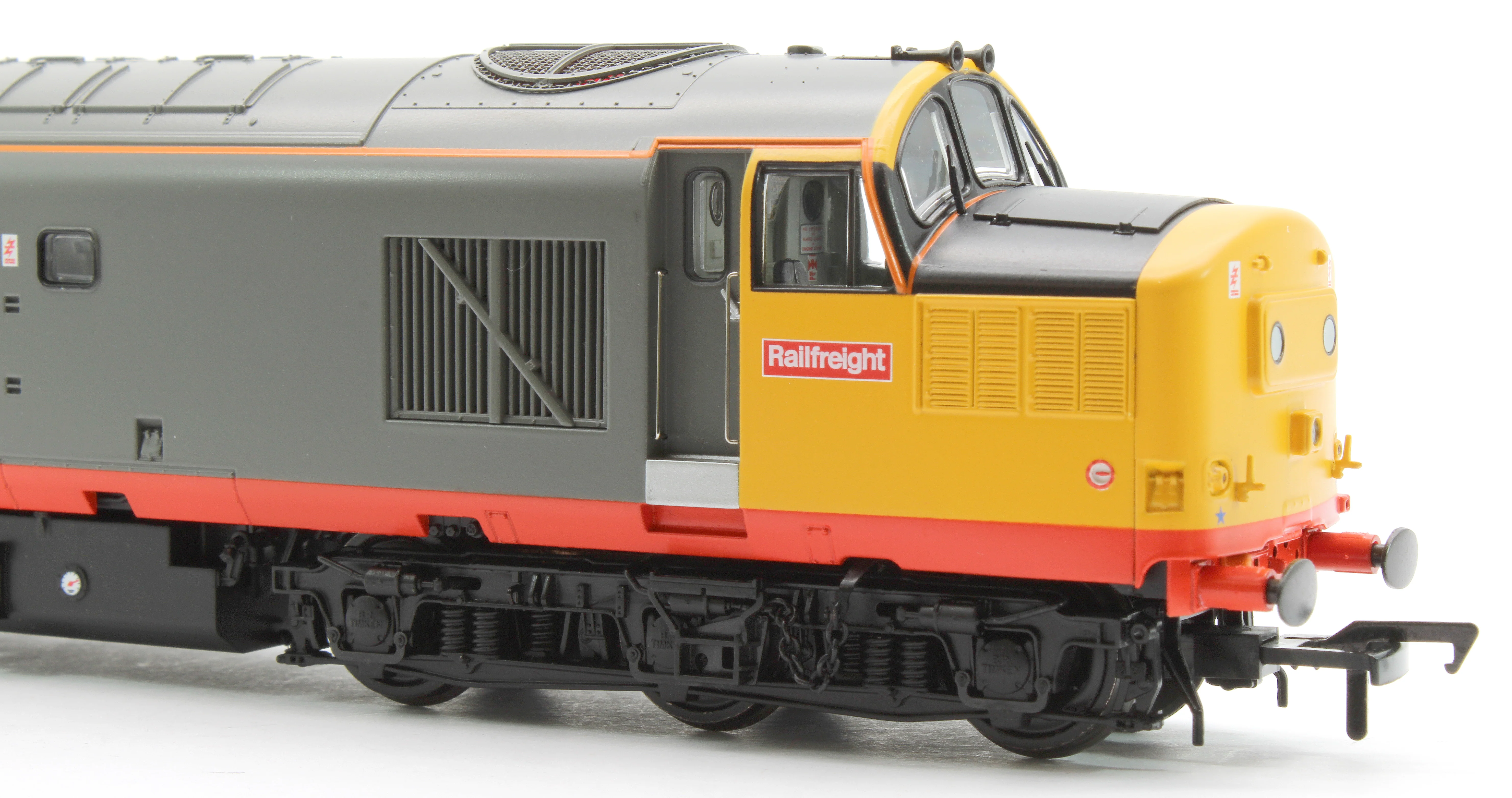 Class 37/0 Centre Headcode 37371 BR Railfeight (Red Stripe) Diesel Locomotive - DCC Sound - Image 7